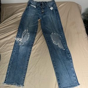SO| High Rise Curvy Mom Jeans Size 0/ 24W